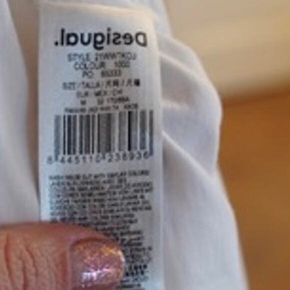 Desigual Sleeveless Crew Neck Pullover Top White Womens Size Medium - Picture 9 of 9